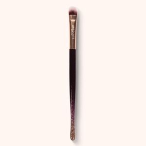 Absolute New York Professional All Over Shader Eye ABMB18 Brush- synthetic